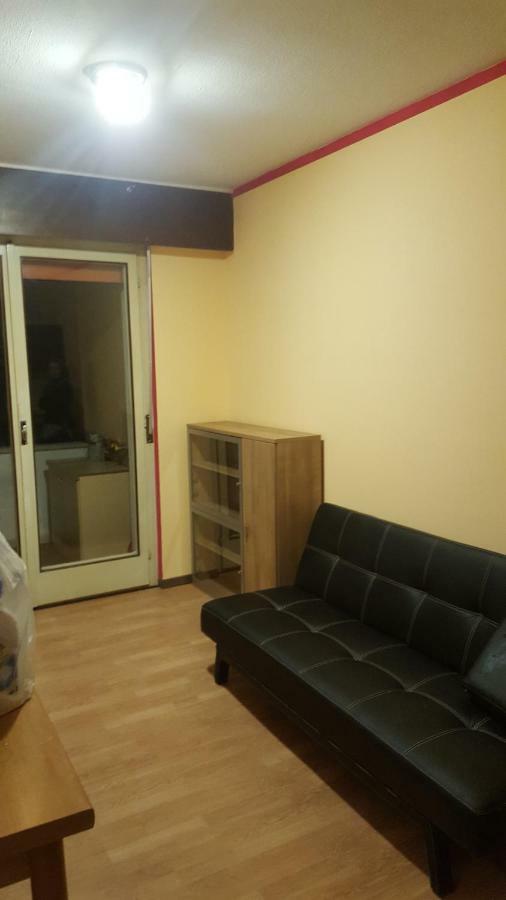 Miky Apartment-South Tyrol Merano Bagian luar foto